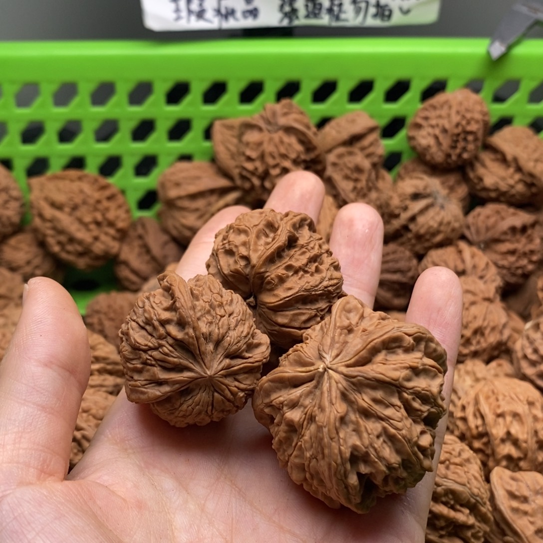 *****文玩核桃把件定制商品不退不换