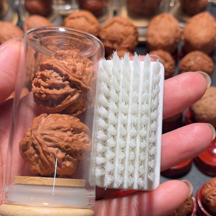 文玩核桃把件45678899999