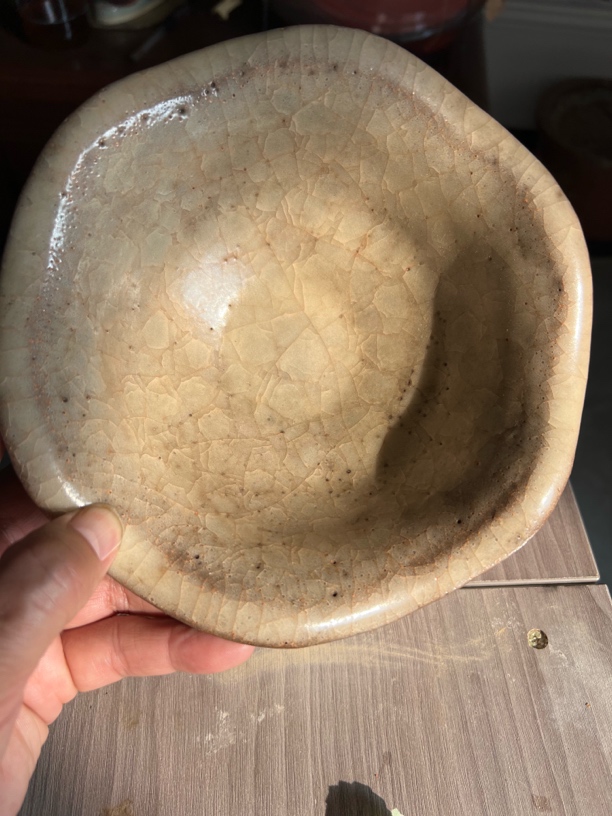 官窑荷花口碗冰花开片