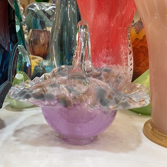 琉璃花瓶高22厘米口径12厘米