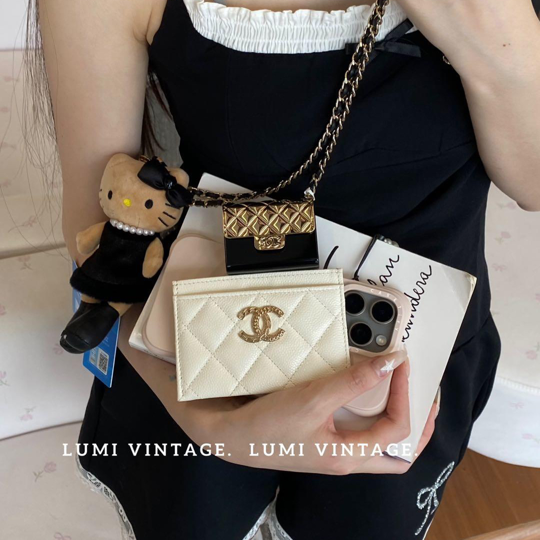 95新 Chanel/香奈儿 金属拼亚克力耳机包23783962