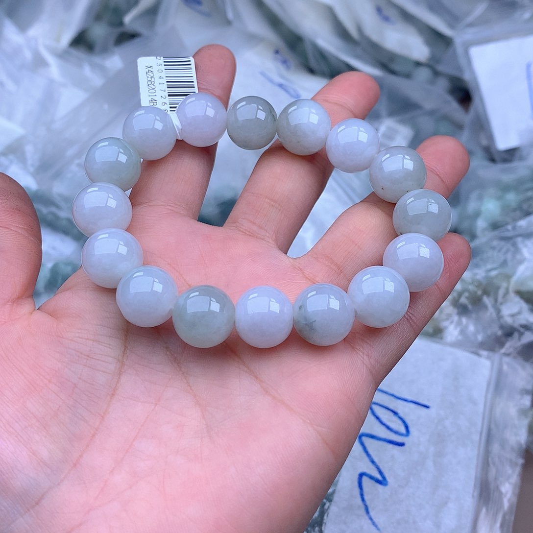 未镶嵌手串定制翡翠