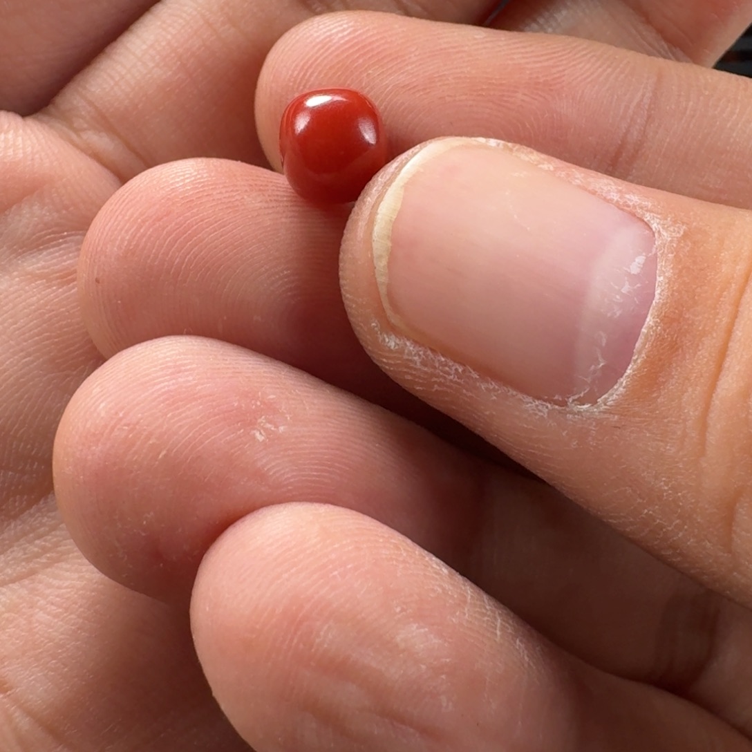 南红玛瑙南红老型7.49mm未镶嵌h****帥