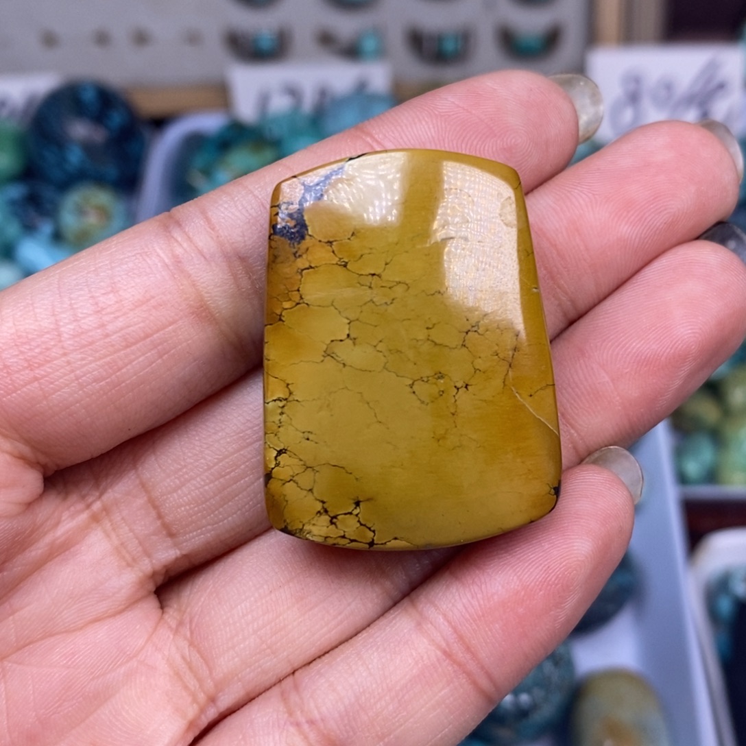 绿松石未镶嵌挂件