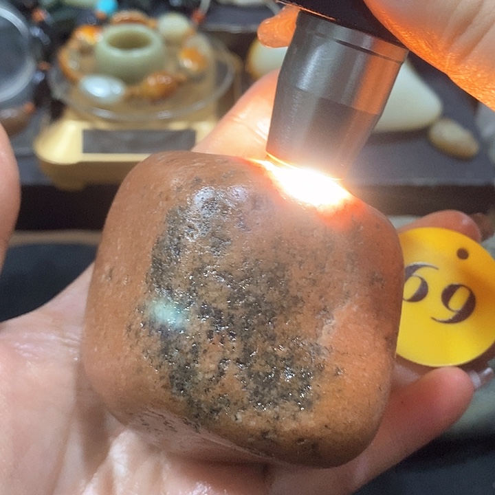 未镶嵌和田玉（糖玉）挂件