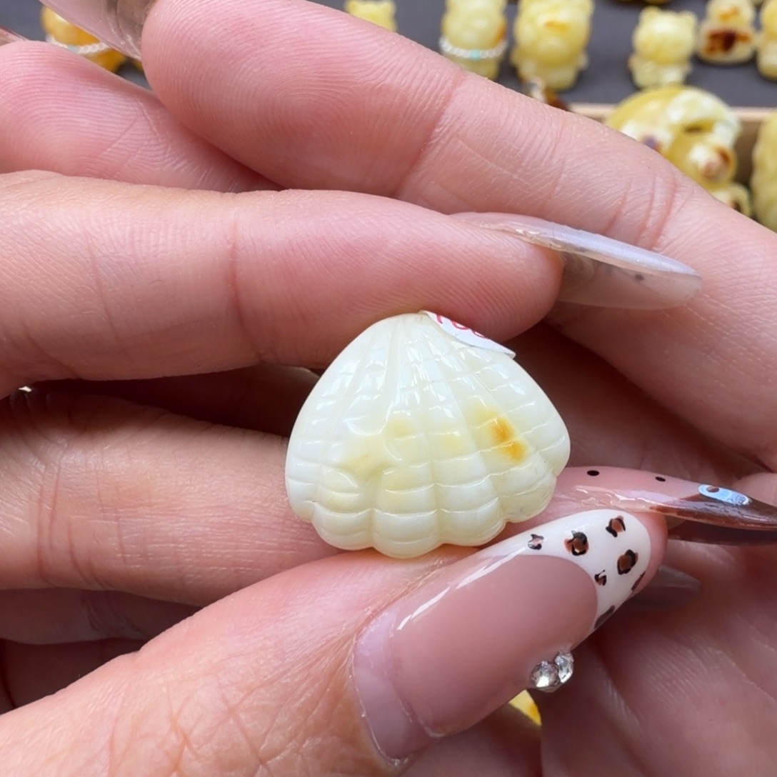 蜜蜡未镶嵌裸石蜜蜡