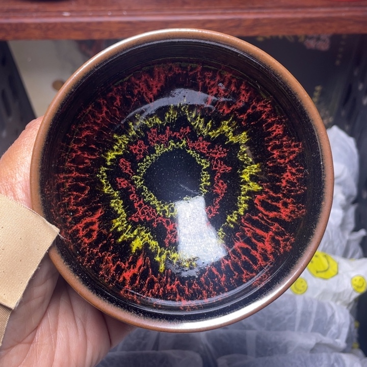 茶盏你也别管我们是