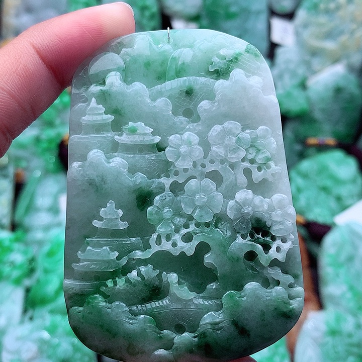 翡翠吊坠(不含链)未镶嵌