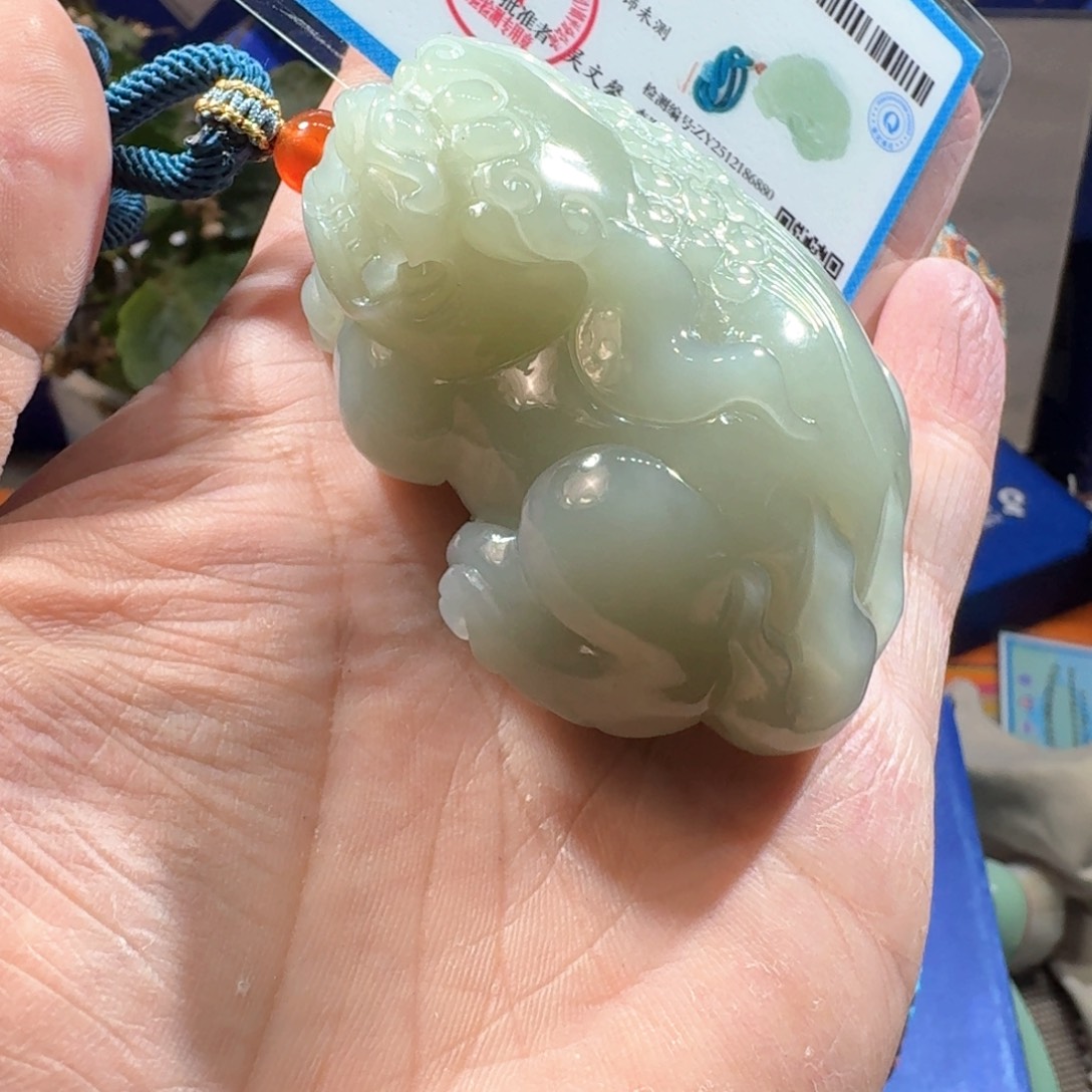 和田玉（糖玉）未镶嵌颈饰
