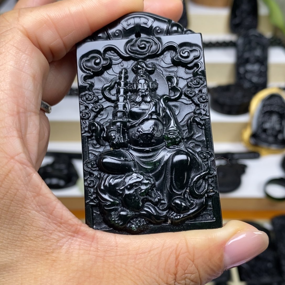 蛇纹石玉未镶嵌吊坠冷*