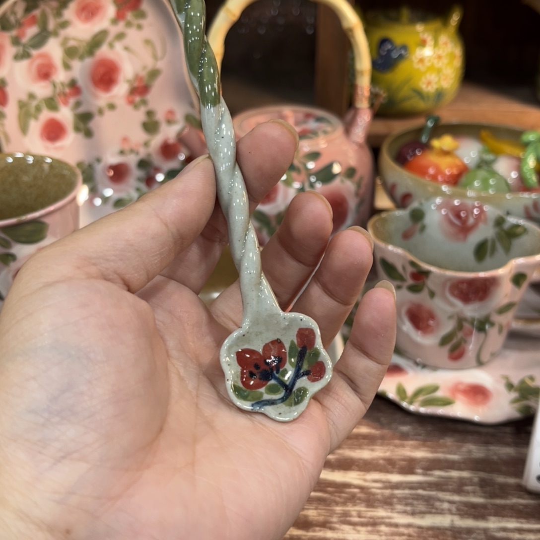 壶红红火火恍恍惚惚哈哈哈哈哈