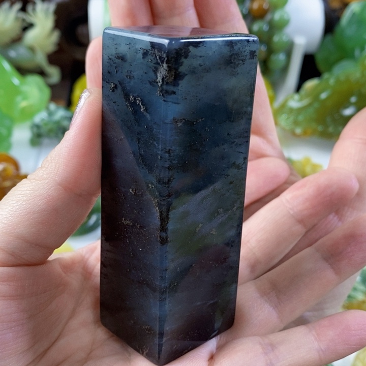 岫玉手把件未镶嵌