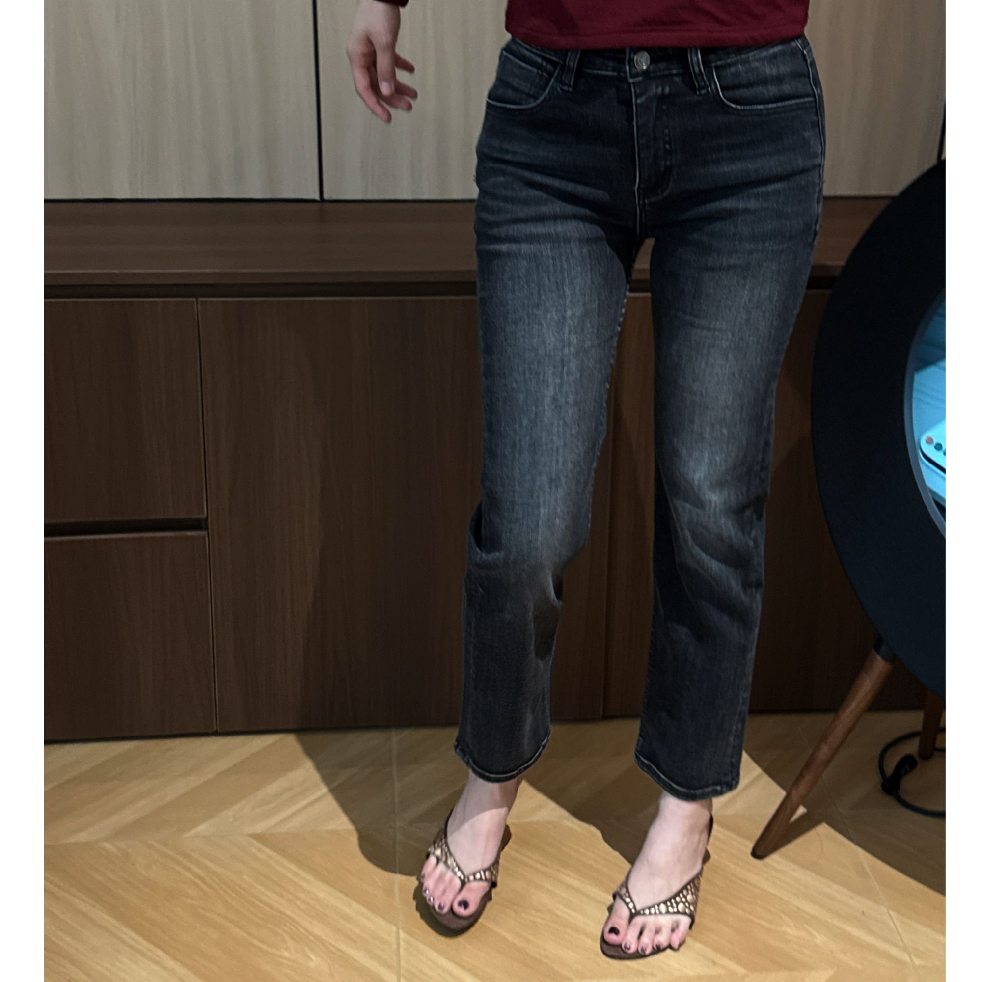 叮叮｜重水洗烟灰色弹力小直筒九分牛仔裤