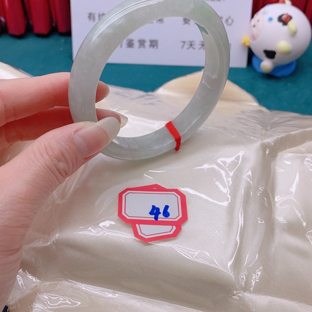 翡翠未镶嵌手镯紫*兰466666666