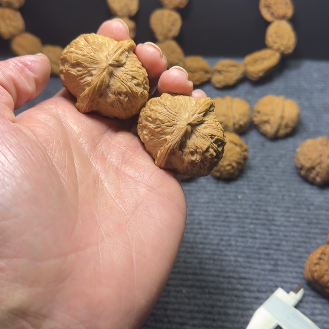 文玩核桃把件南瓜墩全品45尺