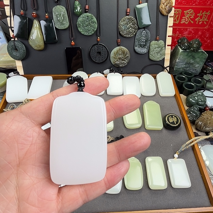 哦***曼玉白四六出人头地牌