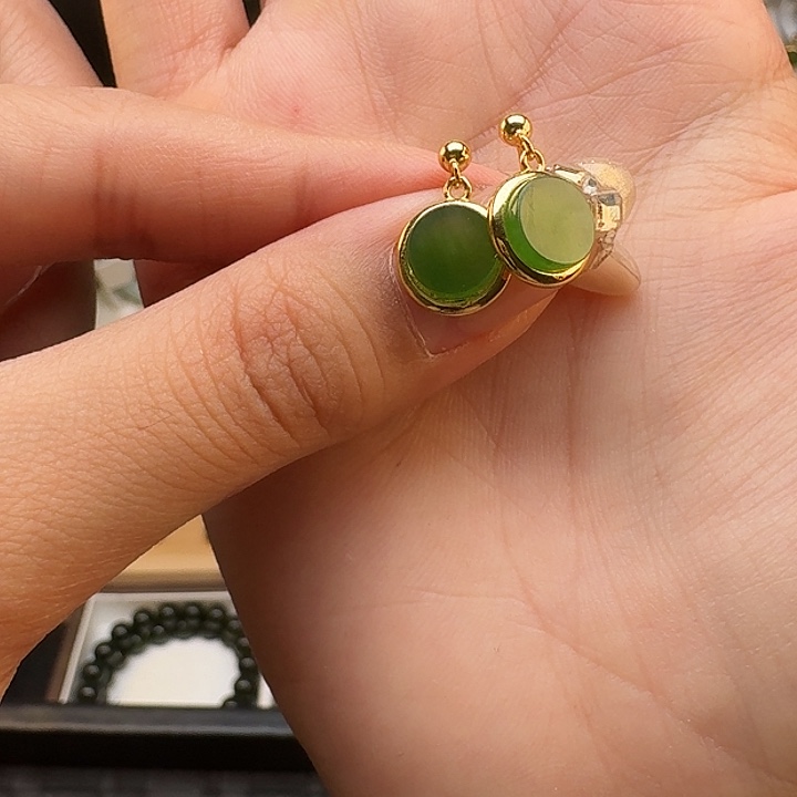 和田玉（碧玉）银S925镶嵌耳饰