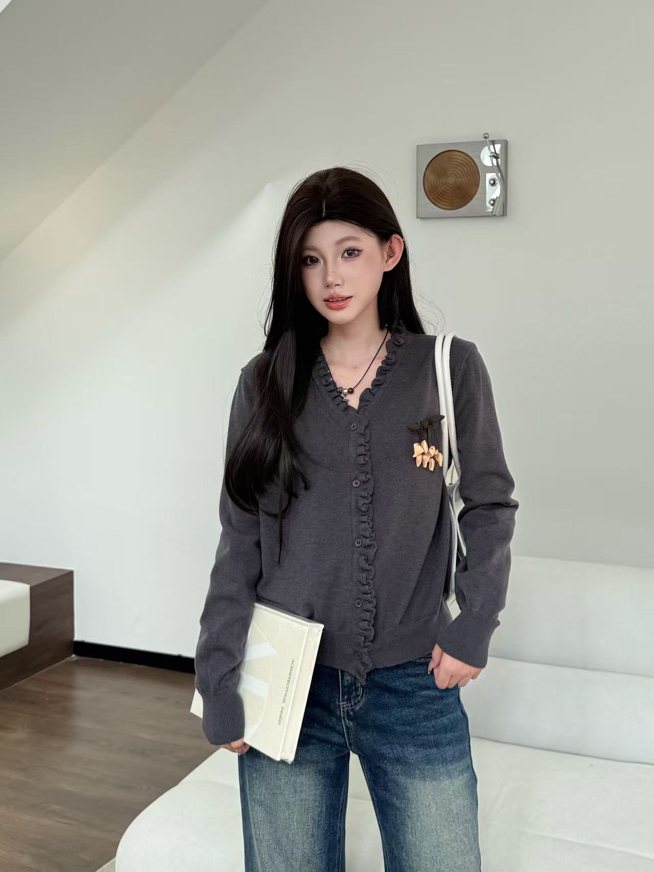纯色针织衫落肩袖毛针织衫长袖衬衫针织时尚V领百搭