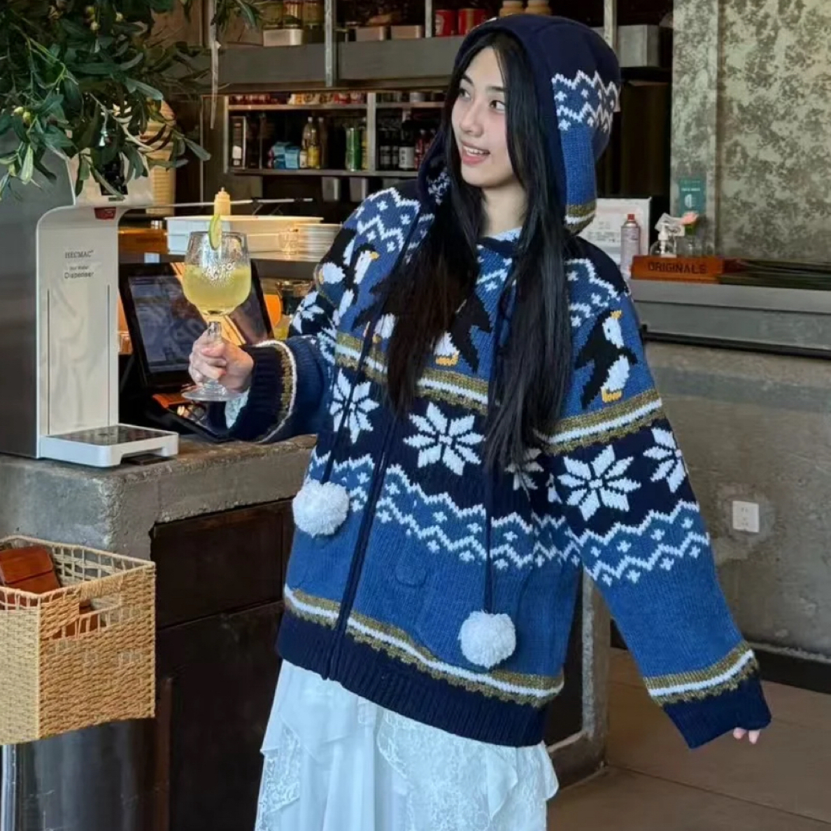 【天使】设计师品牌2025秋冬新款企鹅雪花提花宽松连帽针织开衫外套