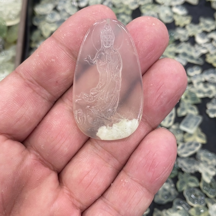 蛇纹石玉合金颈饰