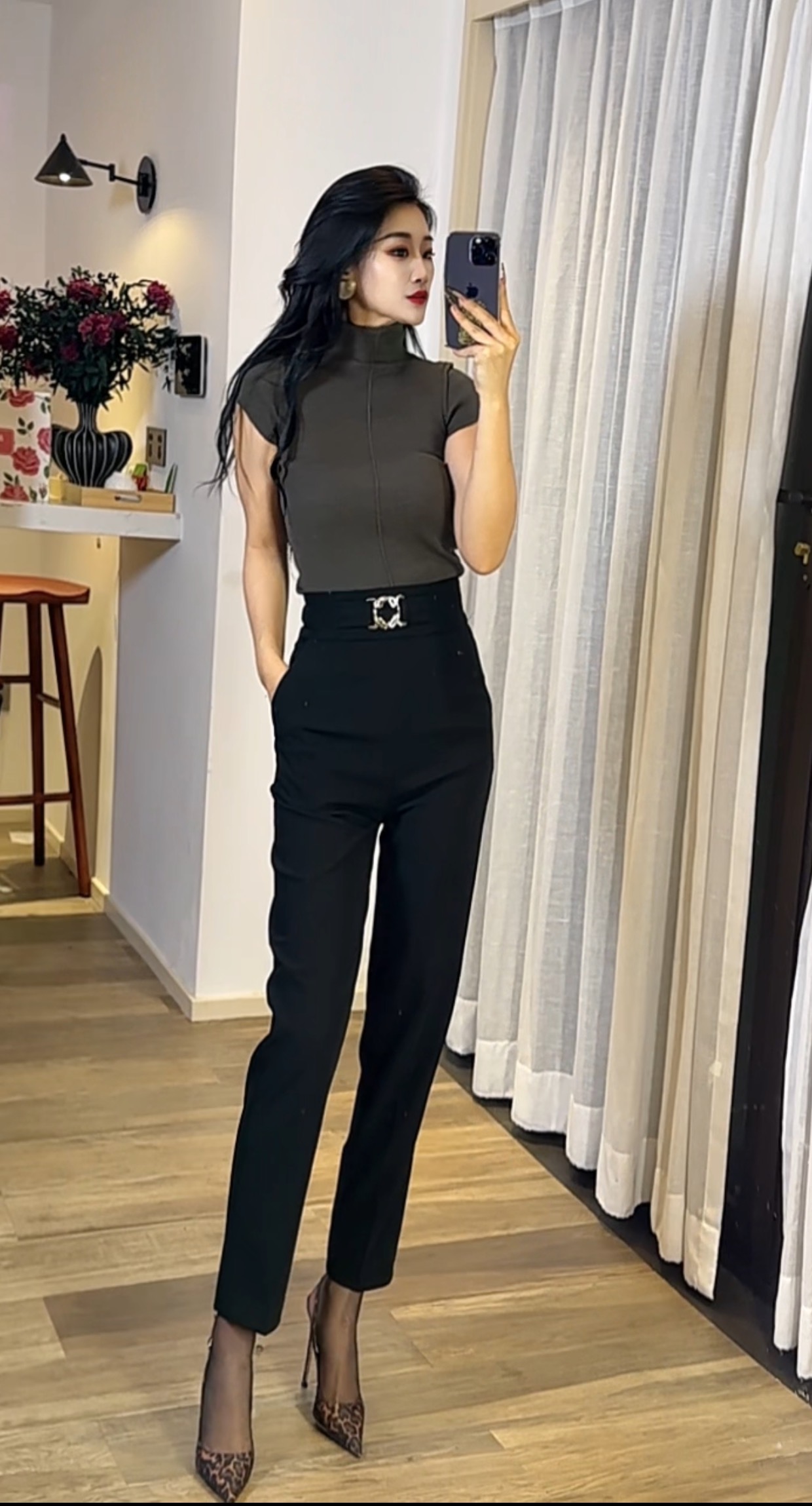 师小姐女装~秋季时尚百搭九分裤V27
