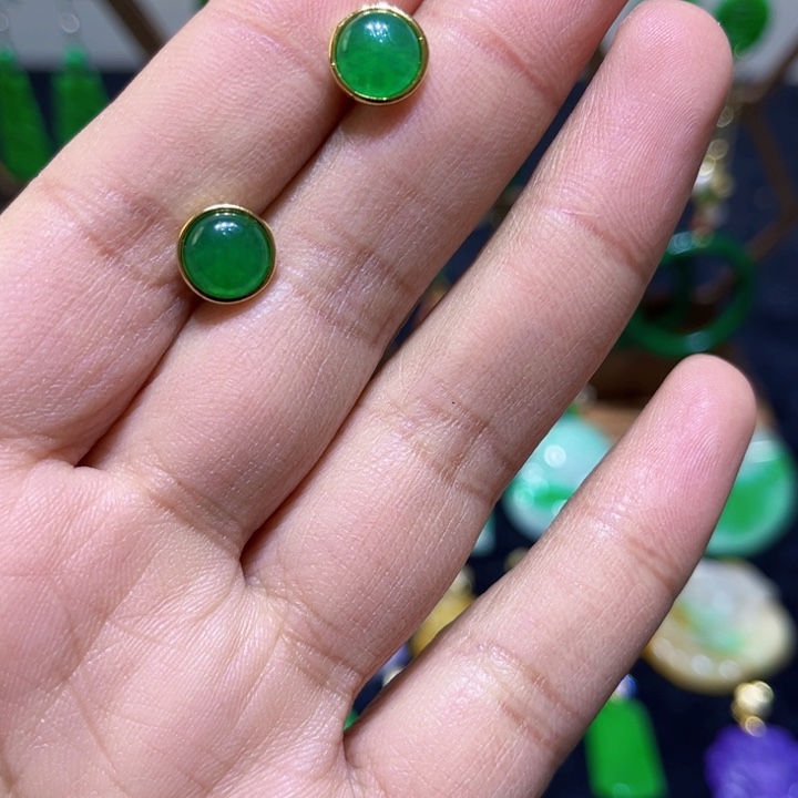 翡翠颈饰14K金镶嵌耳钉