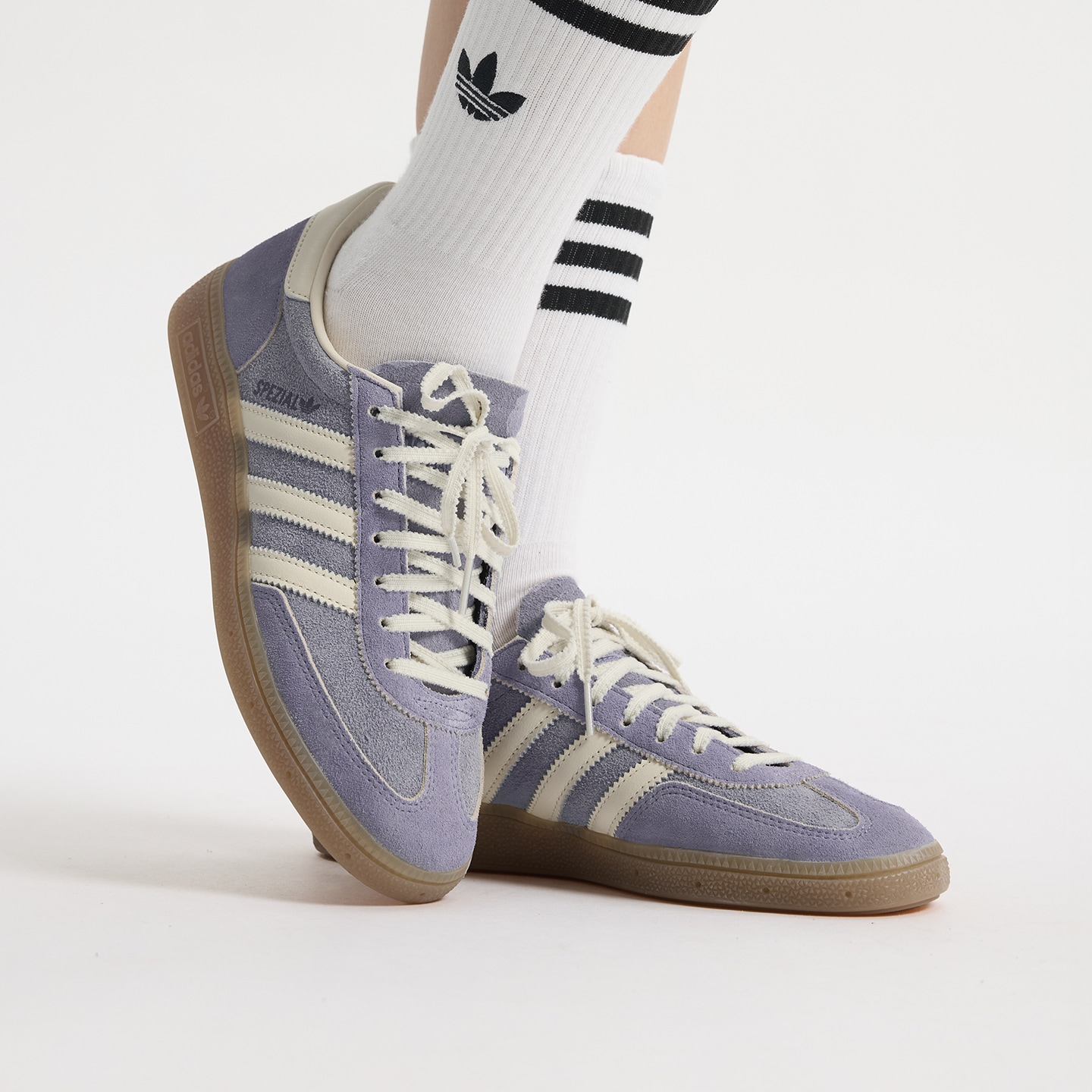 adidas/阿迪达斯女子SPEZIAL经典运动板德训鞋「T头鞋」JR0849