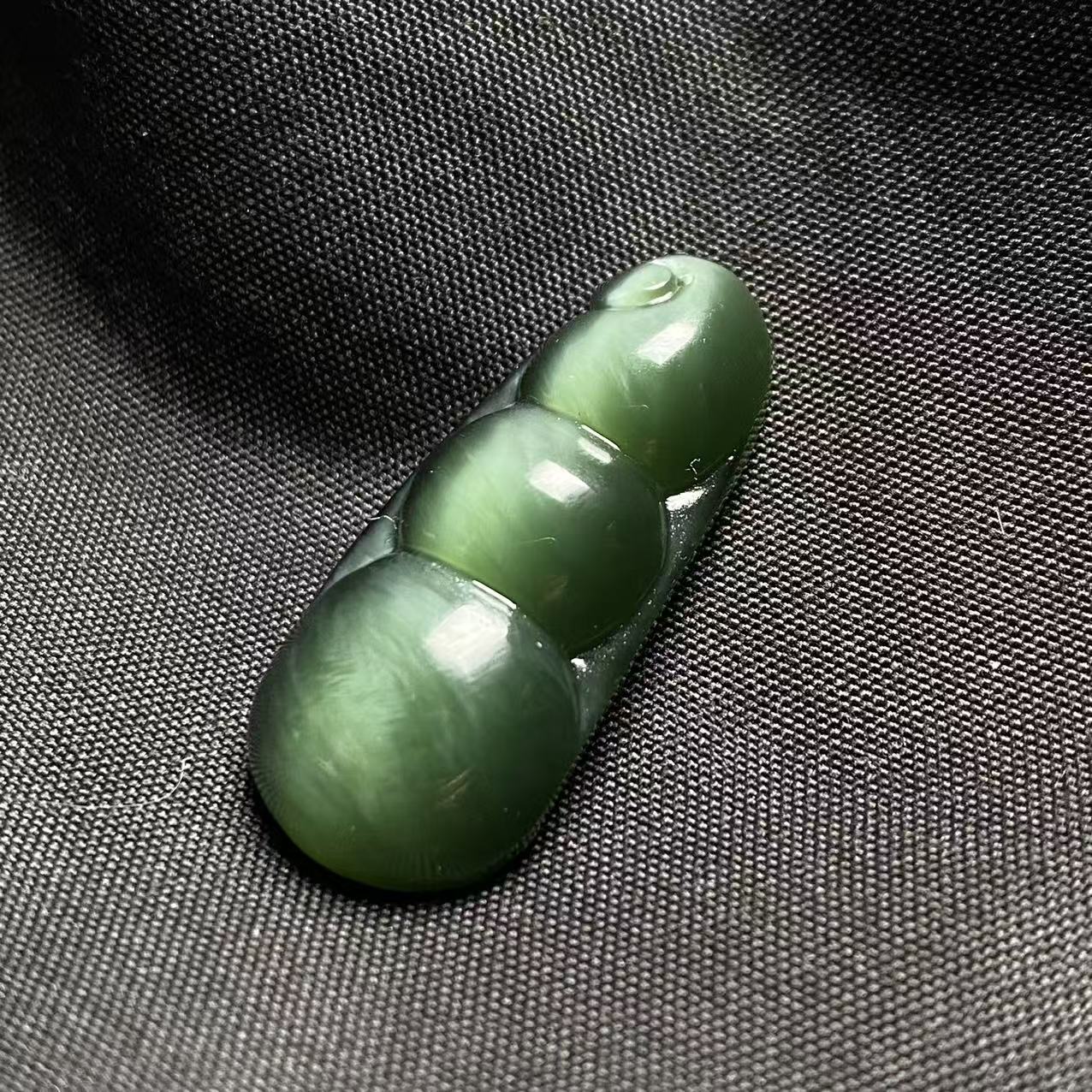 【迈越珠宝】天然和田玉碧玉黑猫眼福豆挂件玉质温润细腻寓意美好