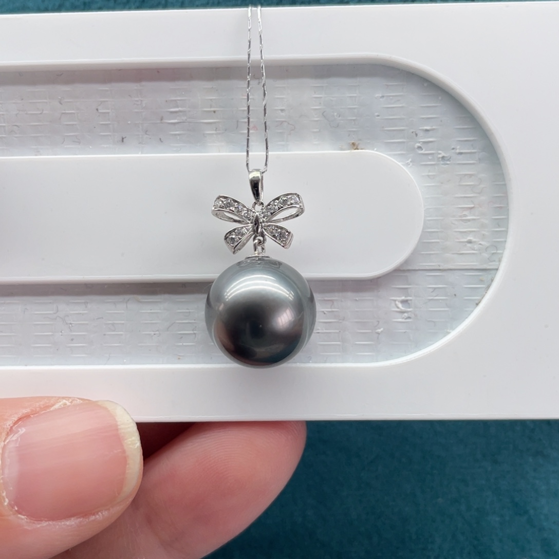 海水珍珠颈饰18K金镶嵌12-13mm