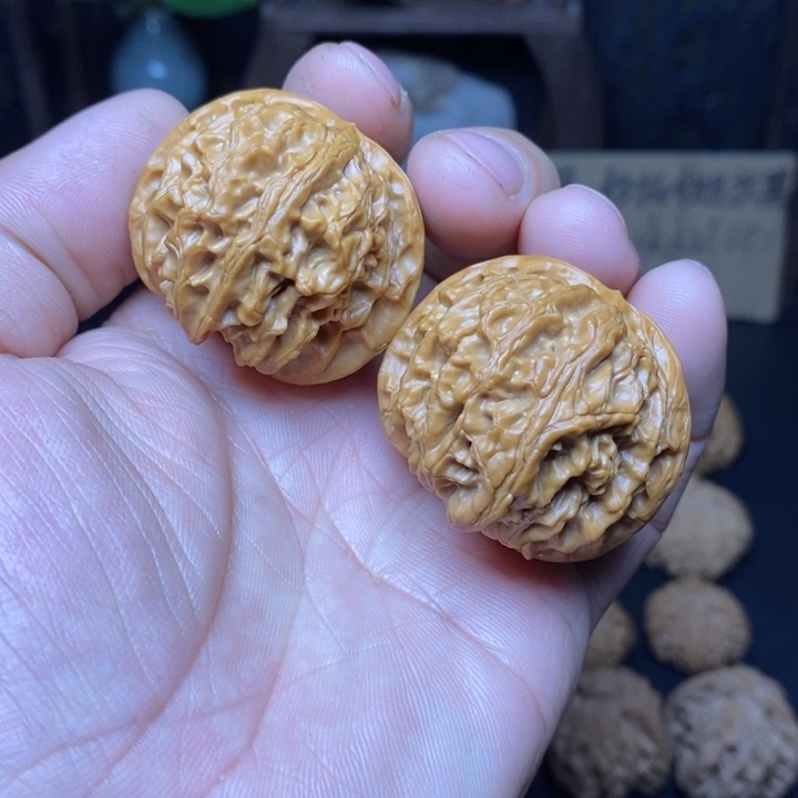 文玩核桃吊坠40苹果