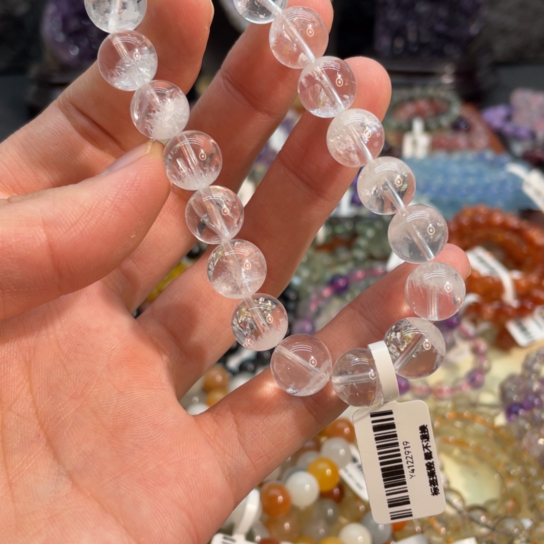 六***姐水晶手串未镶嵌白幽灵10