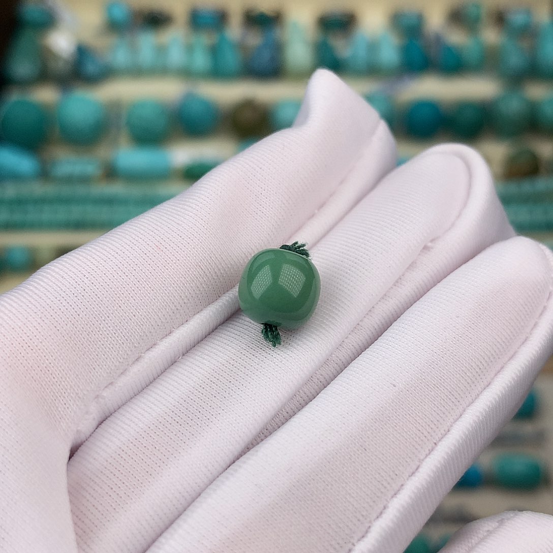 绿松石未镶嵌珠宝奇石8.5