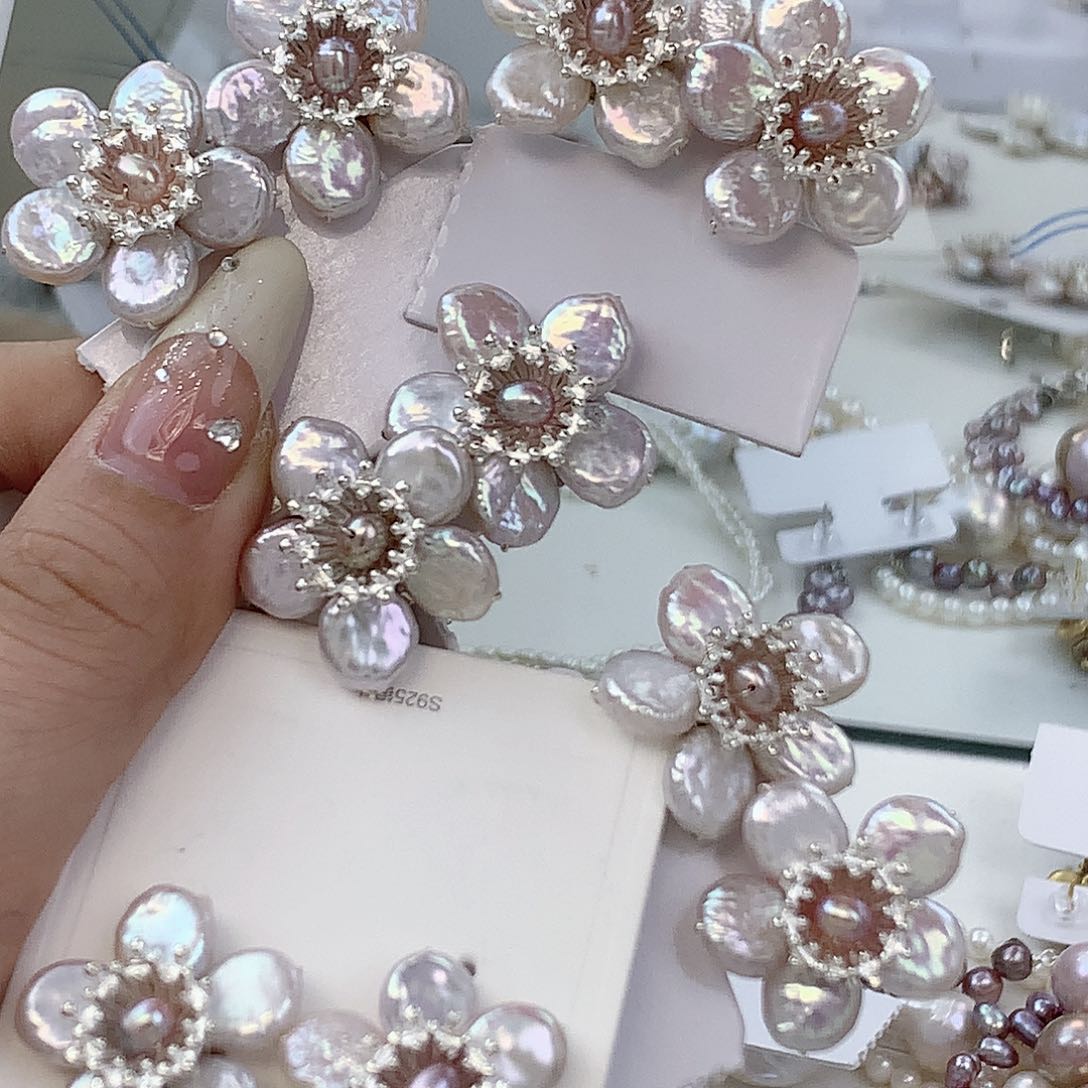 银S925镶嵌耳饰淡水珍珠紫花纽扣