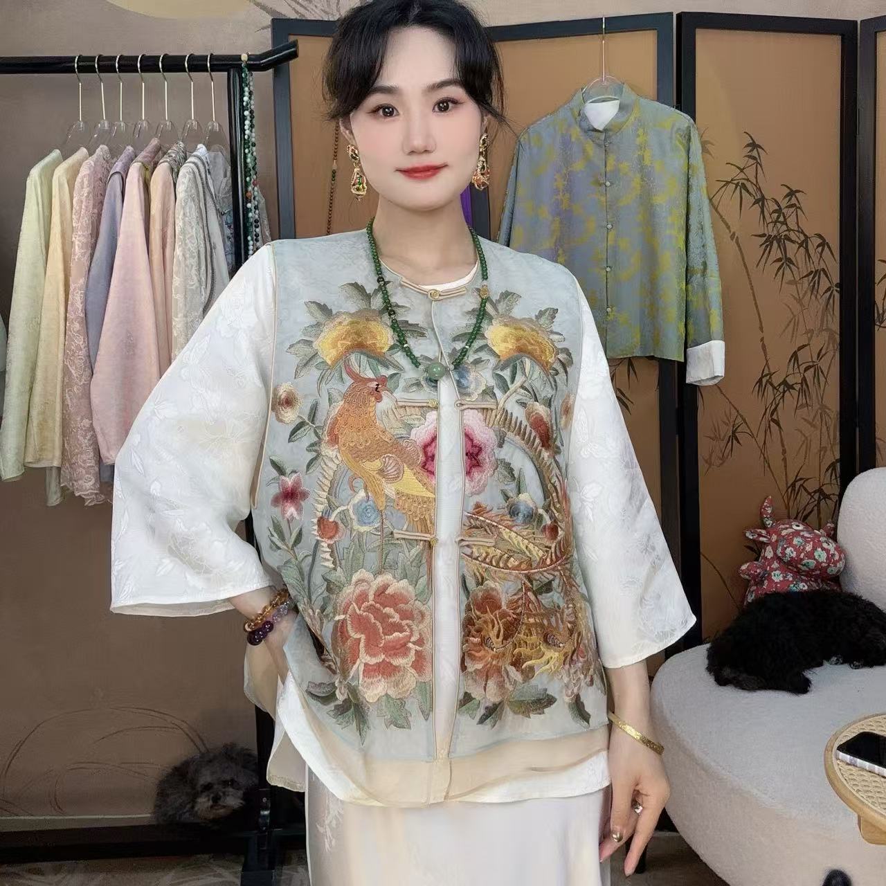 【小许夫妇】珈衽凤戏牡丹重工绣花马甲新中式百搭女休闲