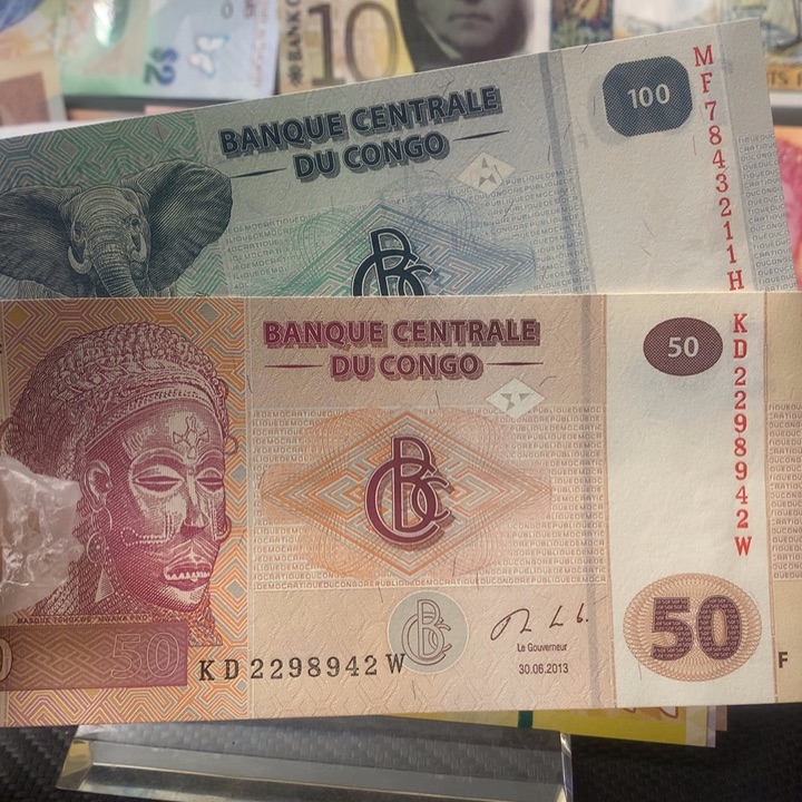 纸币全新纸币2张刚果