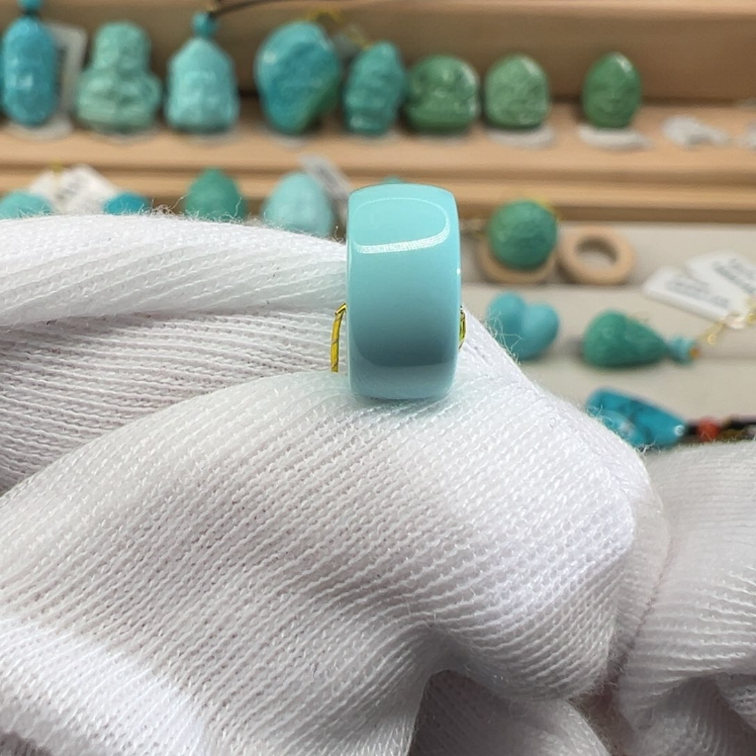 绿松石未镶嵌配饰