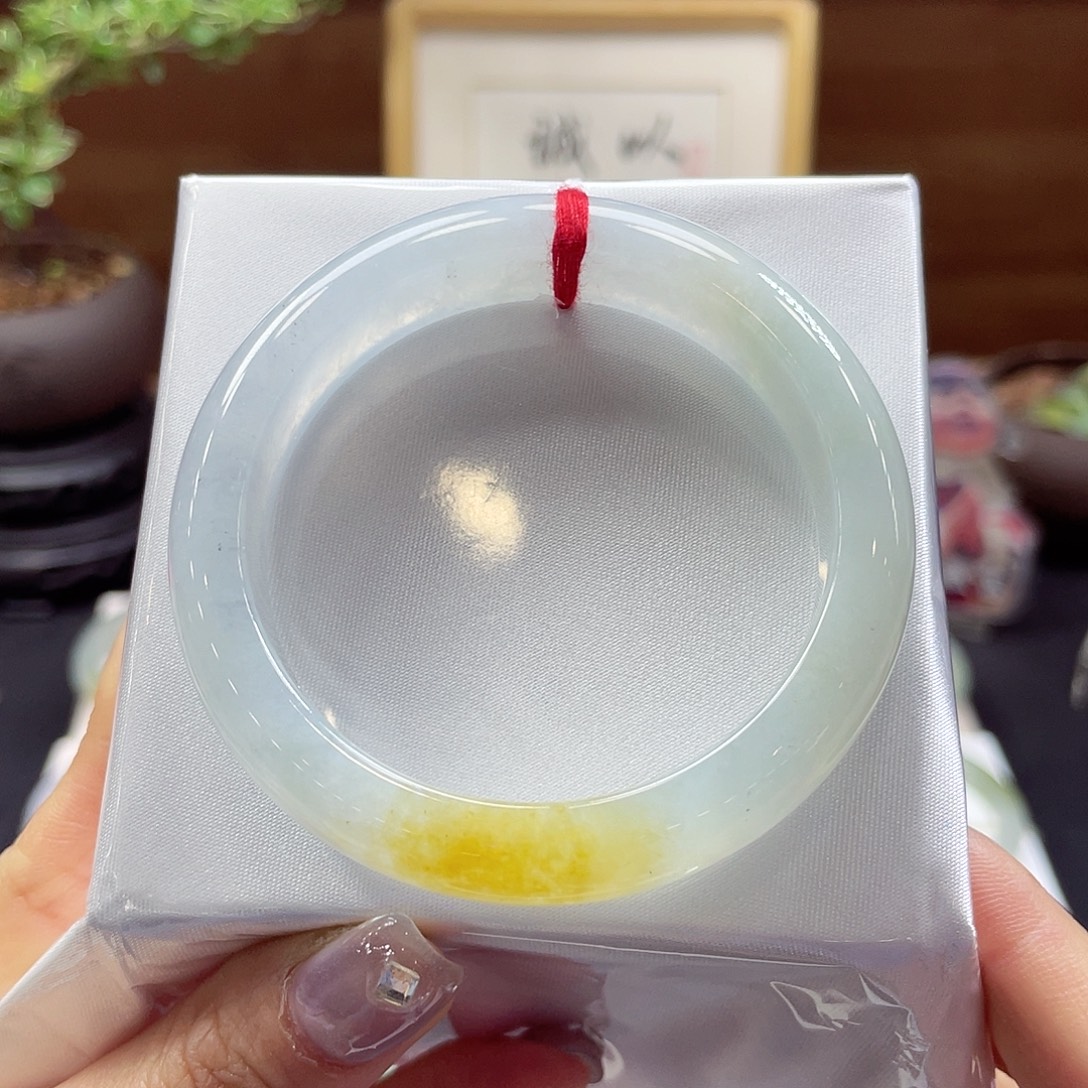 翡翠未镶嵌手镯22 号