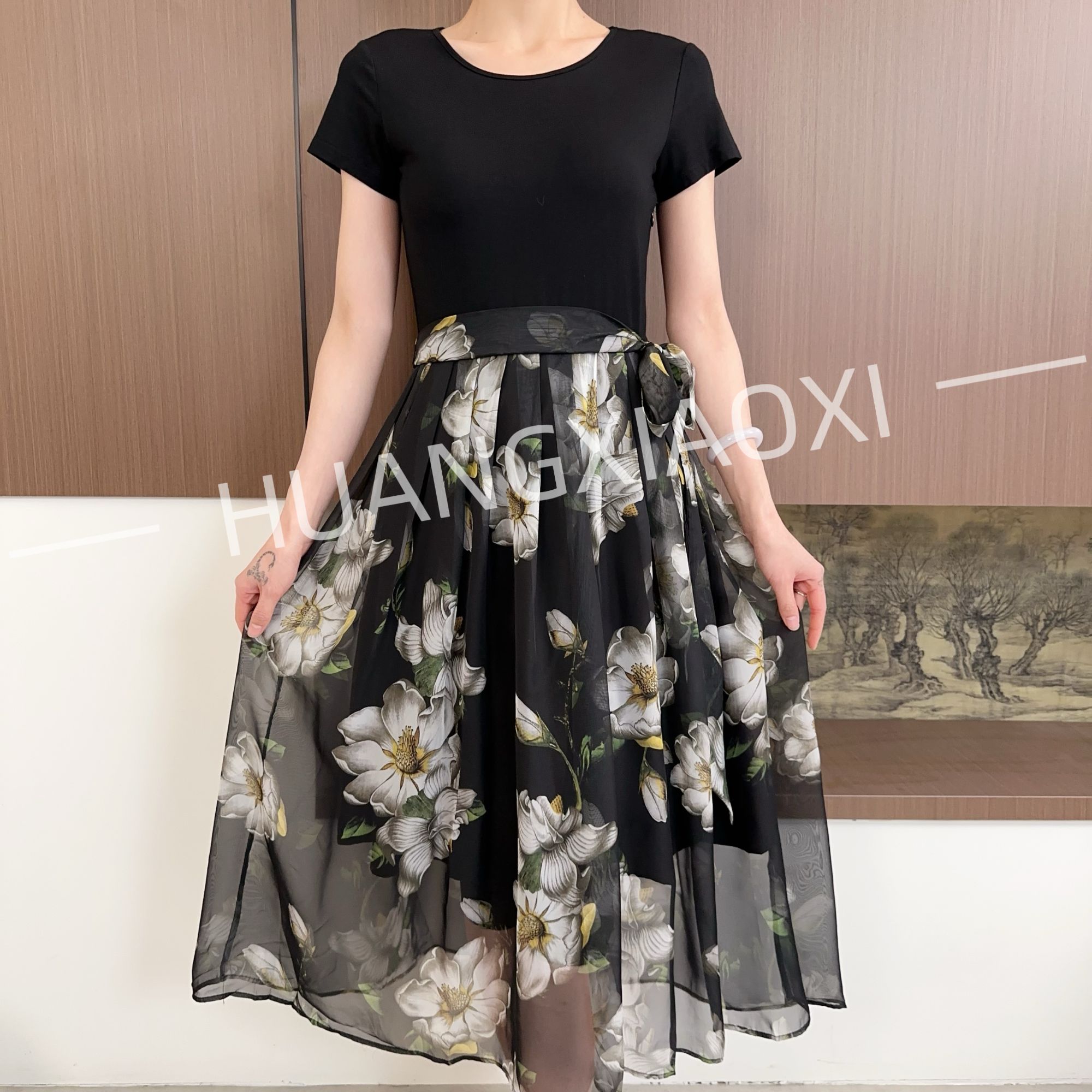 HUANGXIAOXI 白玉芙蓉拼接款优雅减龄小纱裙连衣裙ZF-311