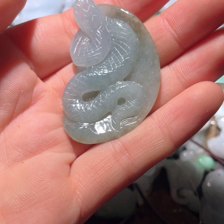 【闪购商品】翡翠颈饰未镶嵌天然翡翠