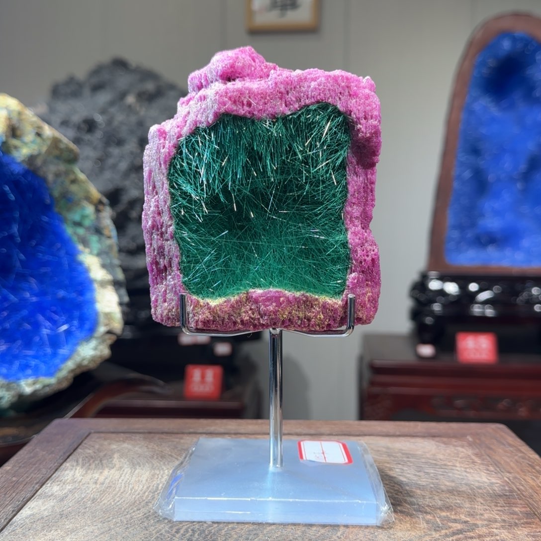 紫砂矿物晶体摆件红纲玉