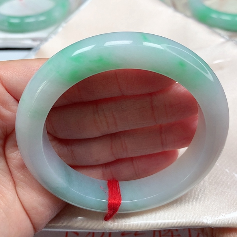 【闪购商品】翡翠手镯未镶嵌冰胶飘阳绿手镯5455圈20号