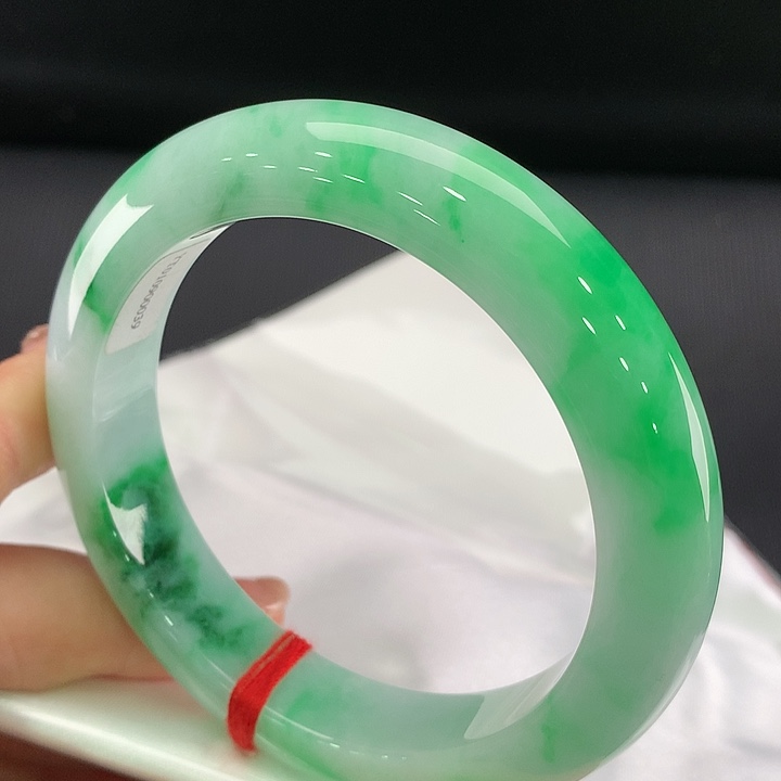 翡翠未镶嵌手镯正圈58-59