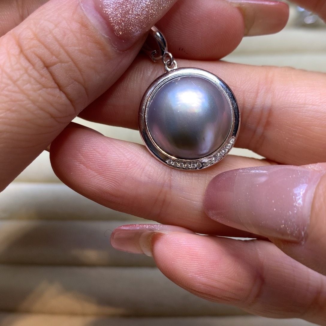 未镶嵌颈饰拼合珍珠（马贝珠）