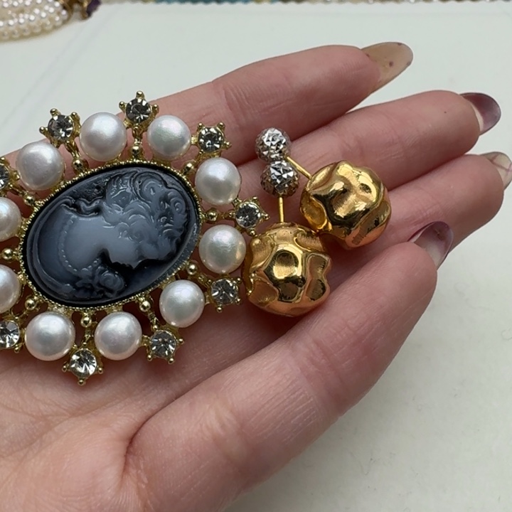 淡水珍珠耳饰未镶嵌