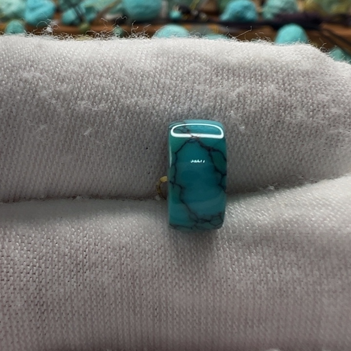 绿松石未镶嵌直切珠10mm