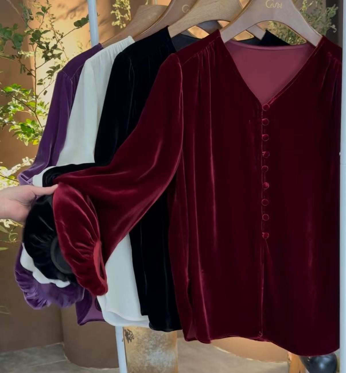 真丝丝绒泡泡袖单排扣上衣显瘦气质春秋休闲轻奢长袖yy