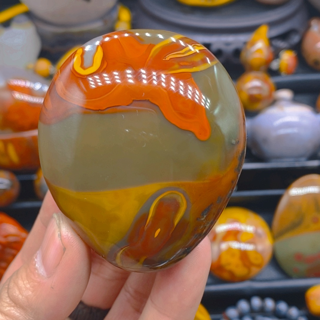 用***3玛瑙/玉髓未镶嵌颈饰