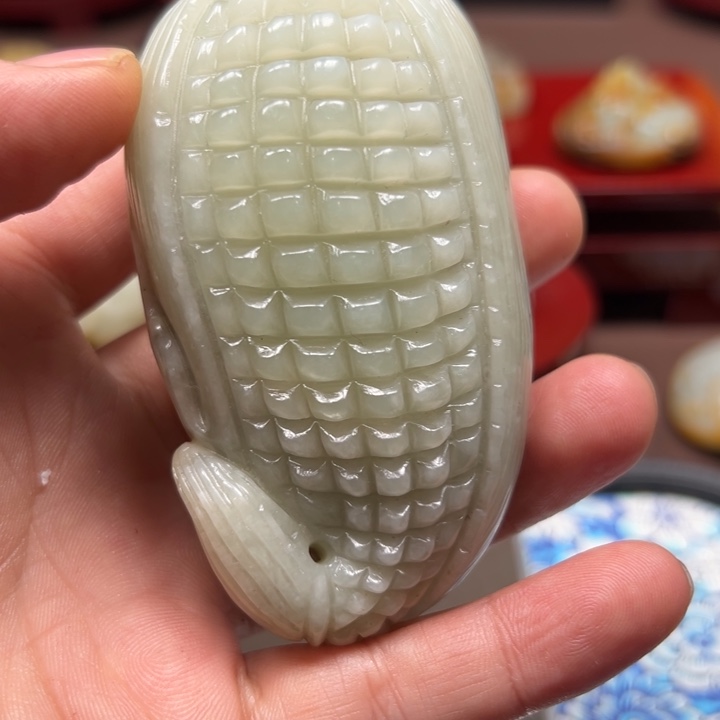 依***意和田玉未镶嵌颈饰
