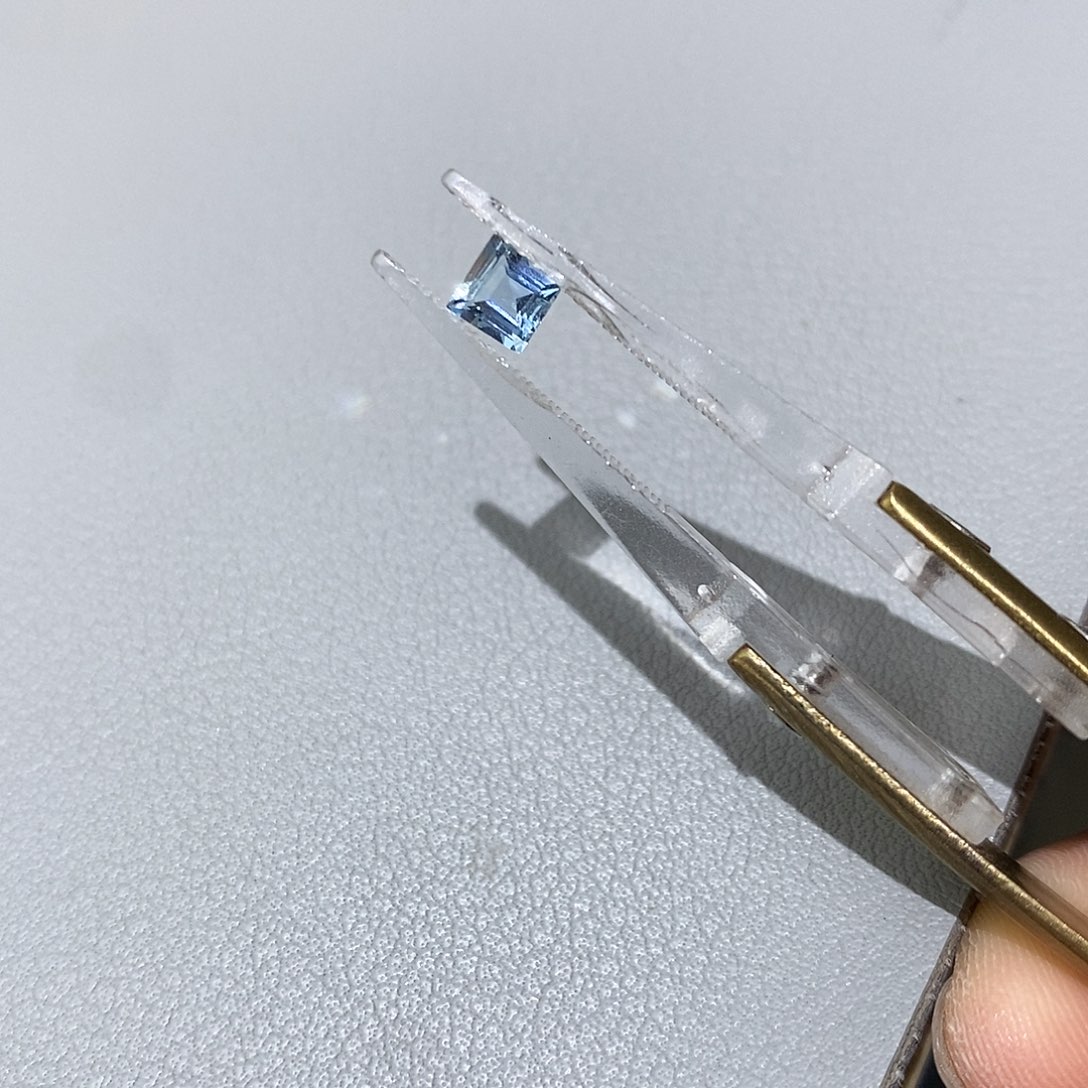 裸石海蓝宝石天然海蓝宝0.31克拉