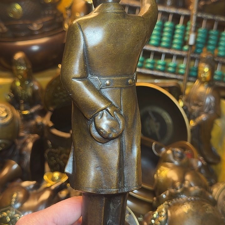 铜器摆件收收藏藏